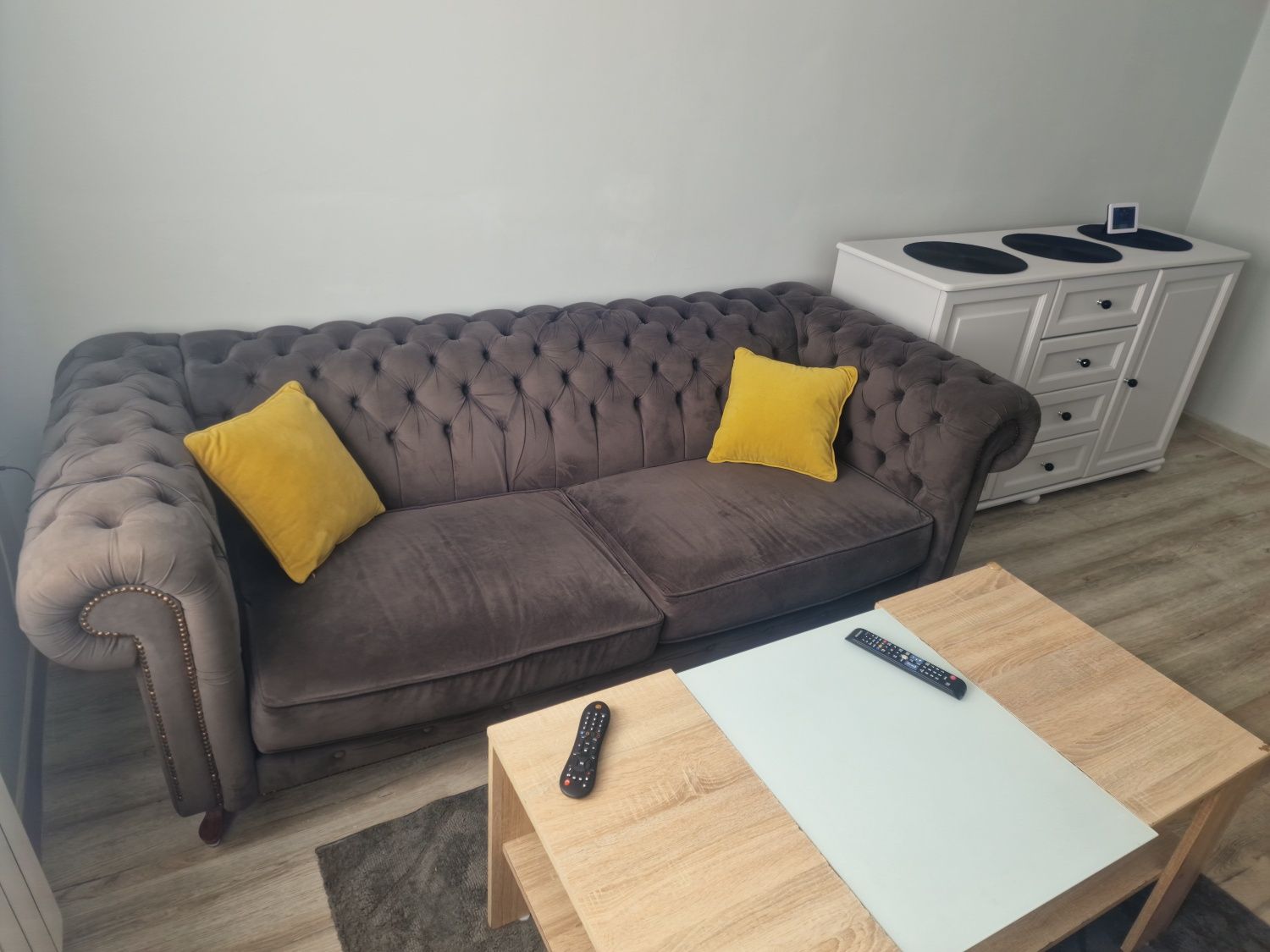 SOFA Kanapa chesterfild pikowana