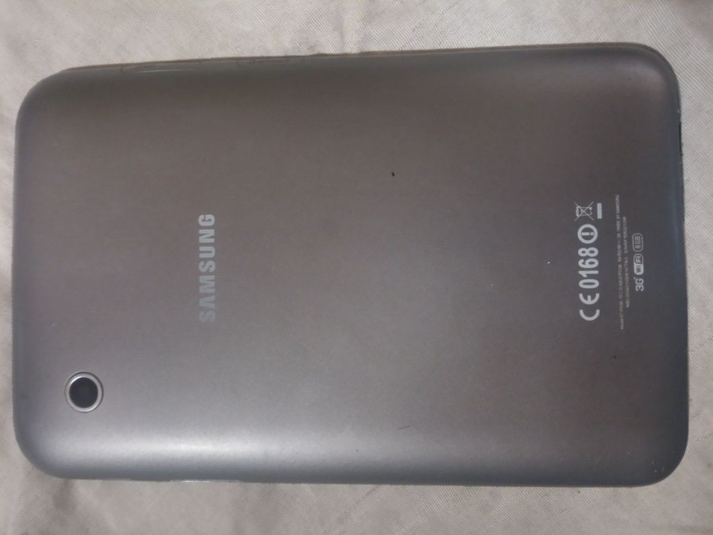 Планшет Samsung Galaxy Tab 2 7.0 3G GT-P3100