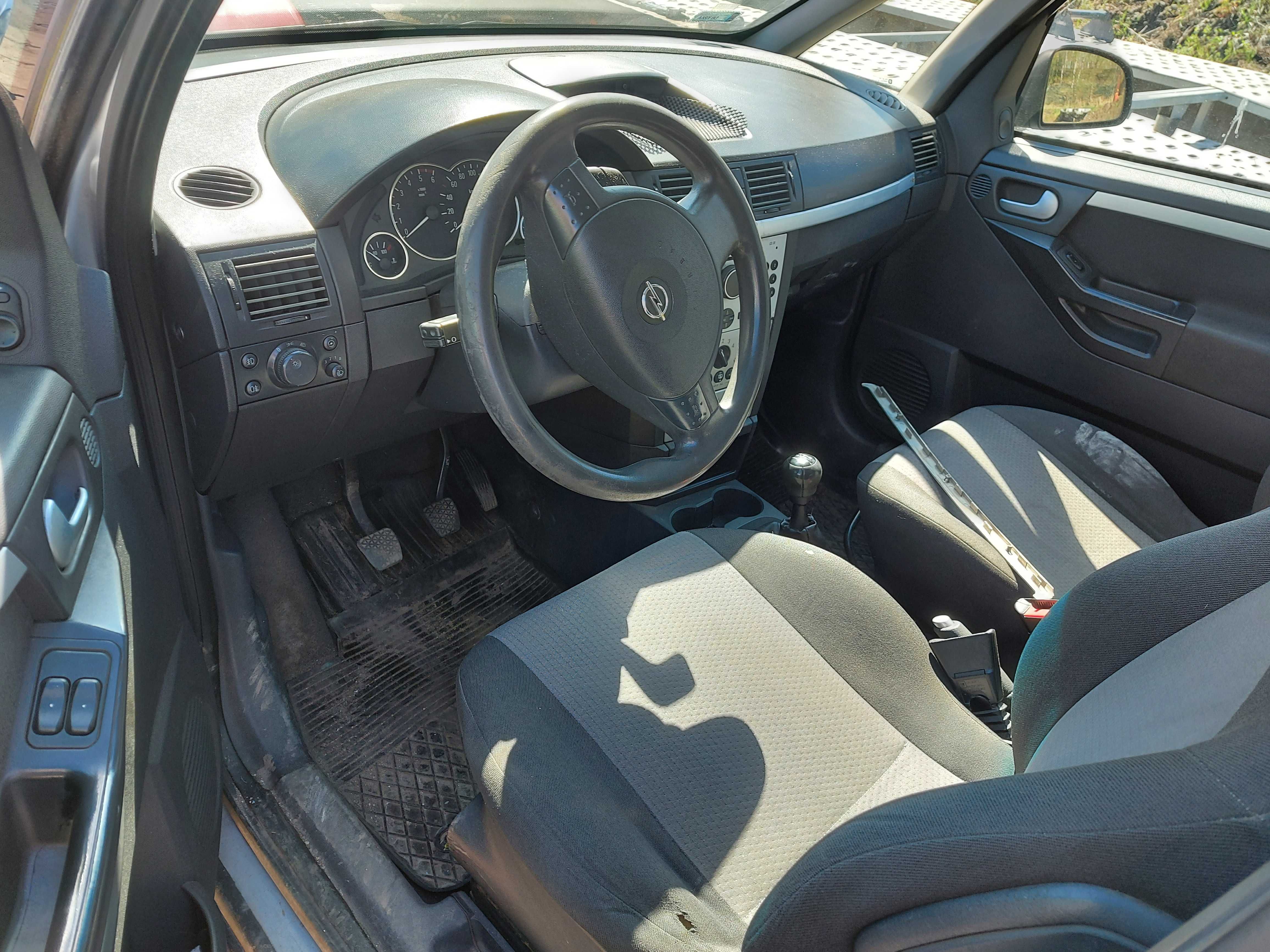 Opel Meriva A Z157 zderzak przedni FV transport/dostawa