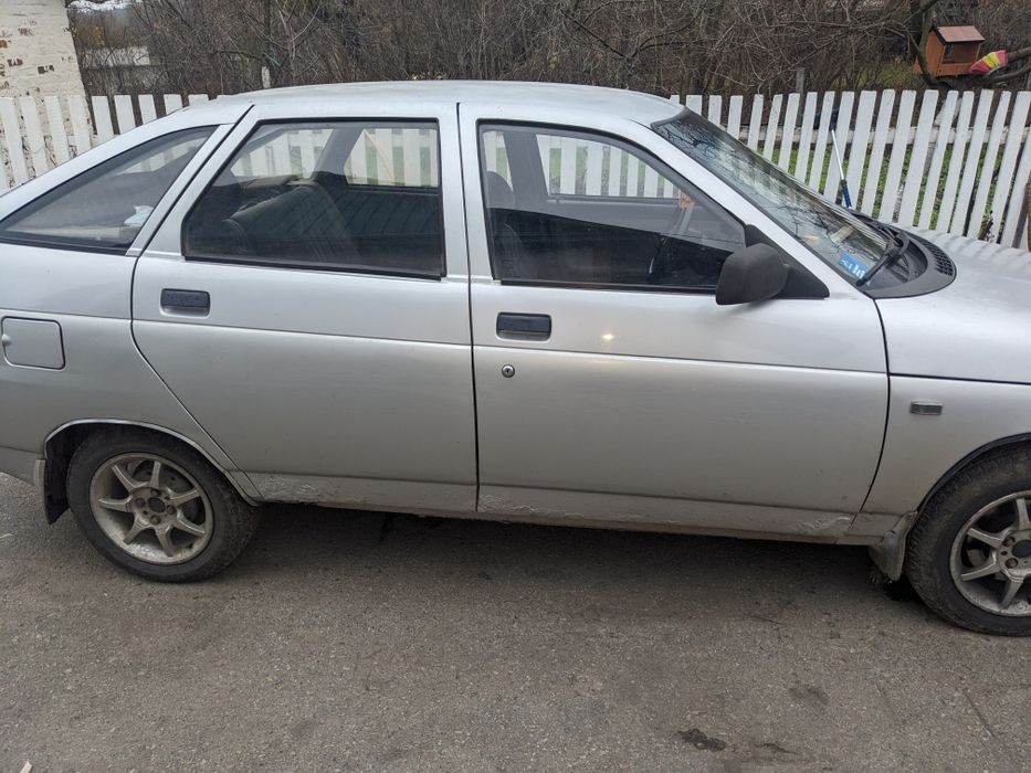 Продам ваз 2112.