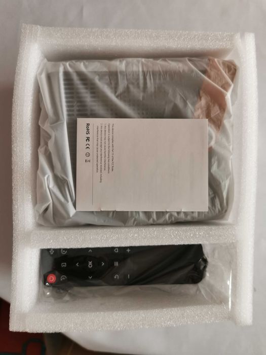 Przenośny Projektor HD, Wi-Fi, bluetooth, aplikacje