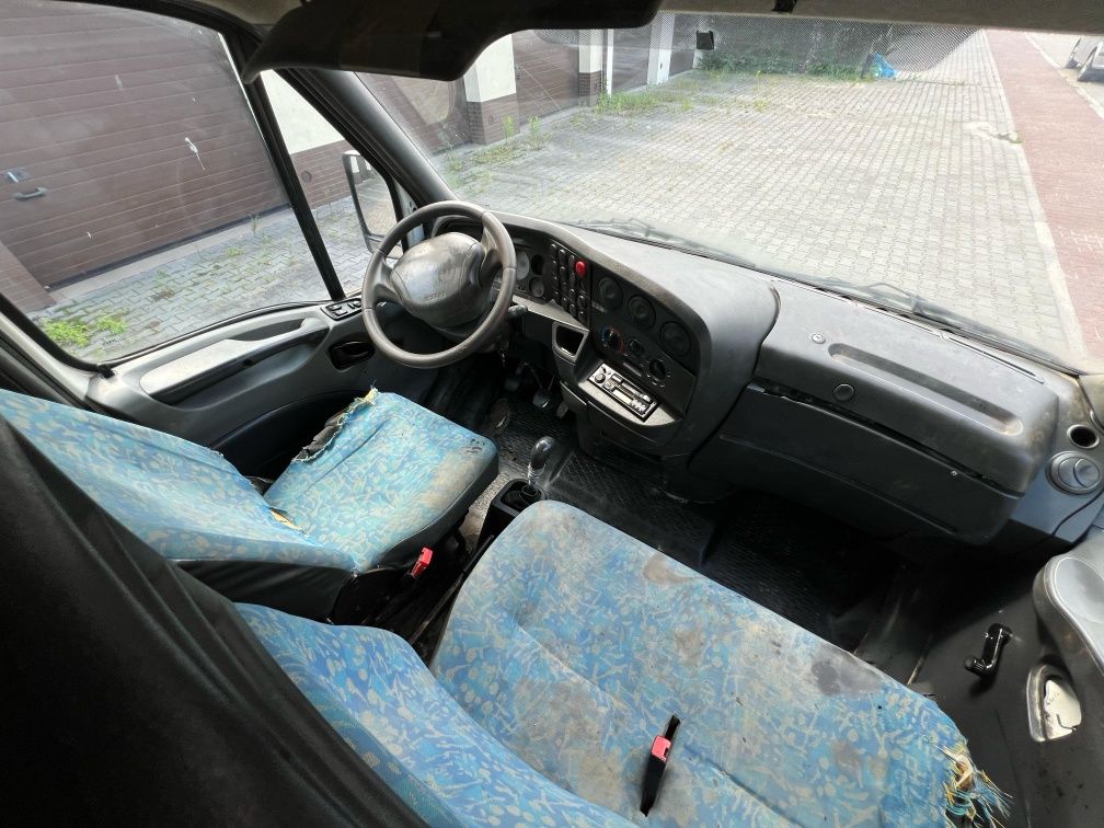 Iveco Daily. Bus. Dostawczak.Brygadowka. Iveco doka