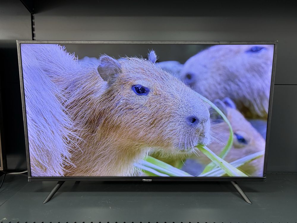 Smart телевізор Hisense 40 дюймів