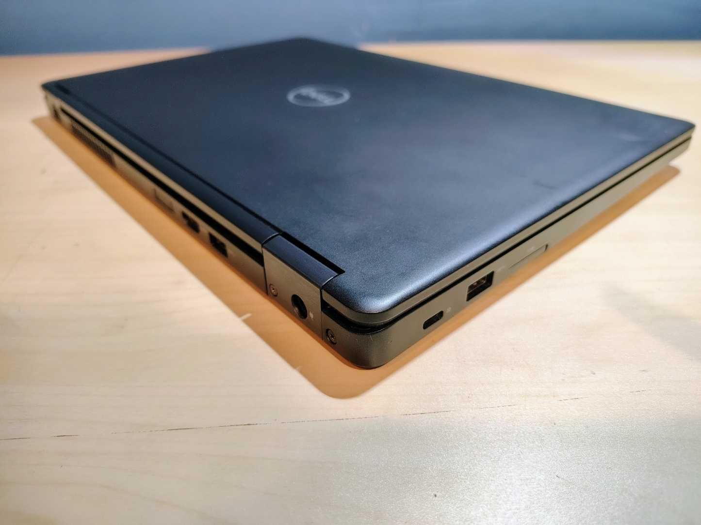 Laptop Dell Latitude 5490 i5 SSD256 8GB DDR4 4rdzenie WIN11 STAN BDB
