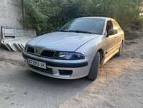 Mitsubishi Carisma