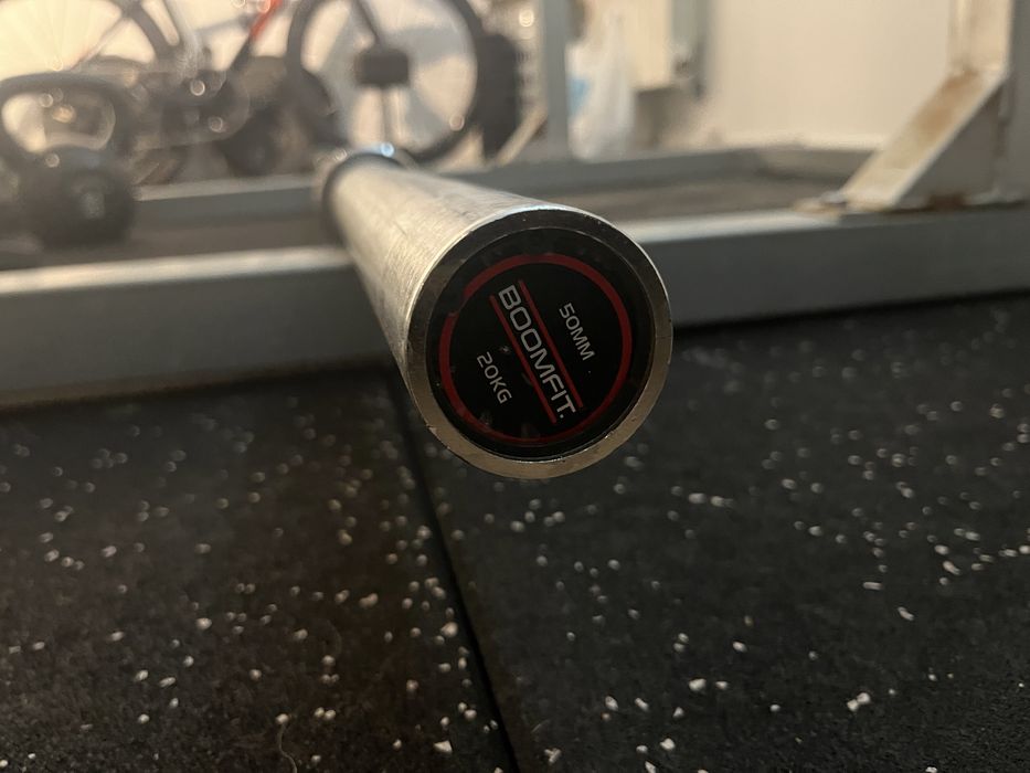 Rack e barra olimpica