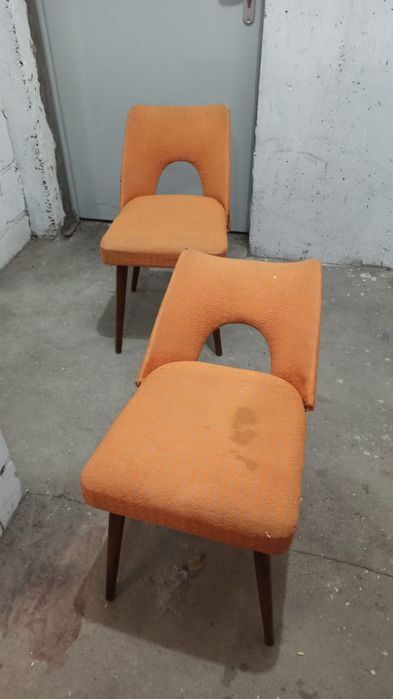 Krzesła muszelka dwie sztuki