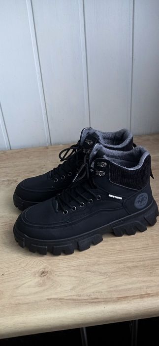 Buty zimowe 43 -27 cm