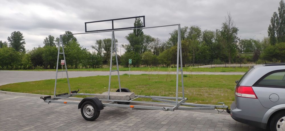 Przyczepa reklamowa wynajem