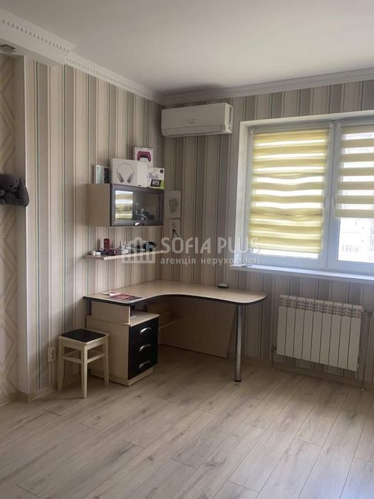 Срочно! 2к, Кондратюка Юрія вул. 7, новий дім, недорого