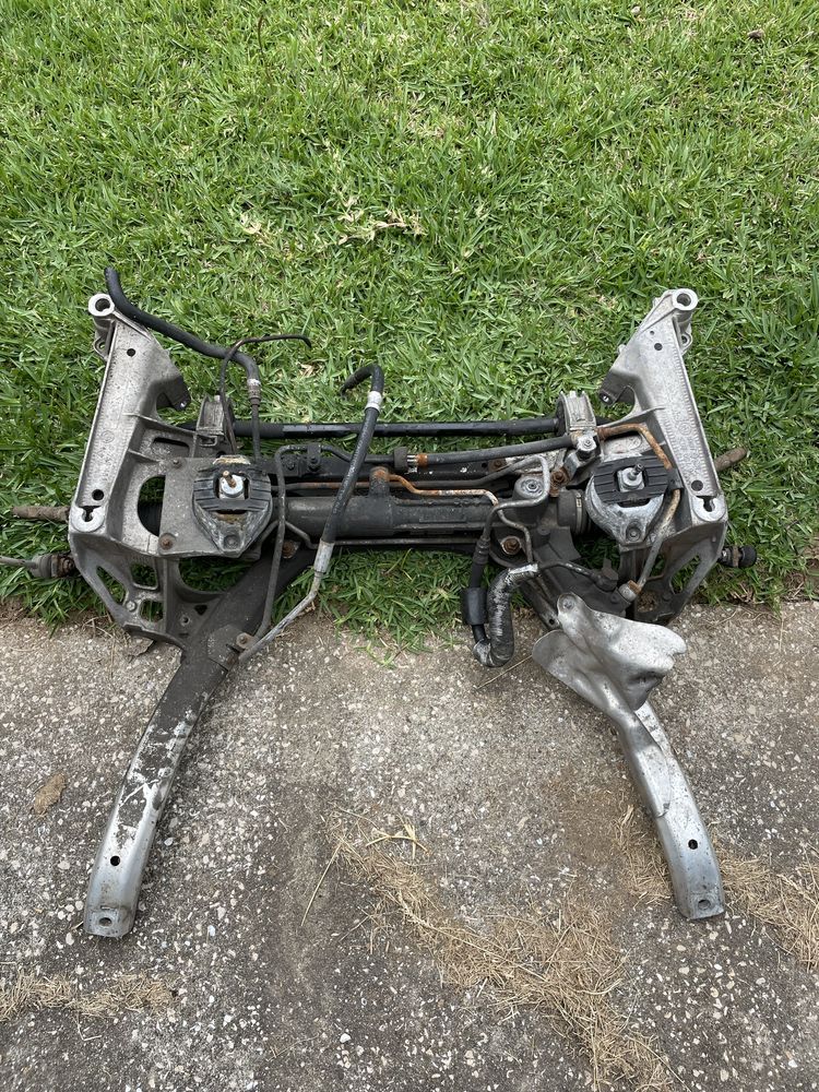 Charriot frente bmw e60