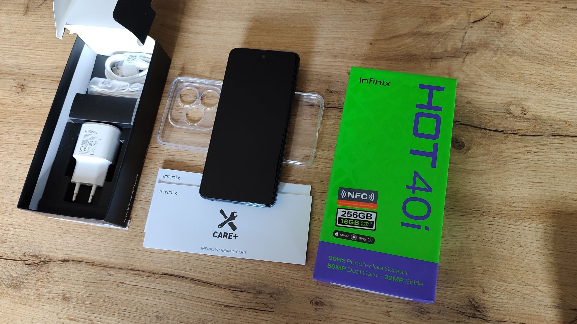 Nowy smartfon Smartfon INFINIX Hot 40i 8/256GB,czarny. NFC