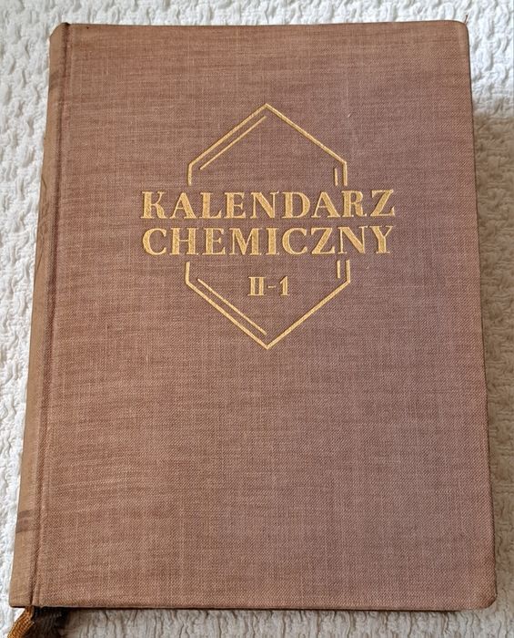 Kalendarz chemiczny. Cz. II, T. I. Red. J. Zienkowicz i in.