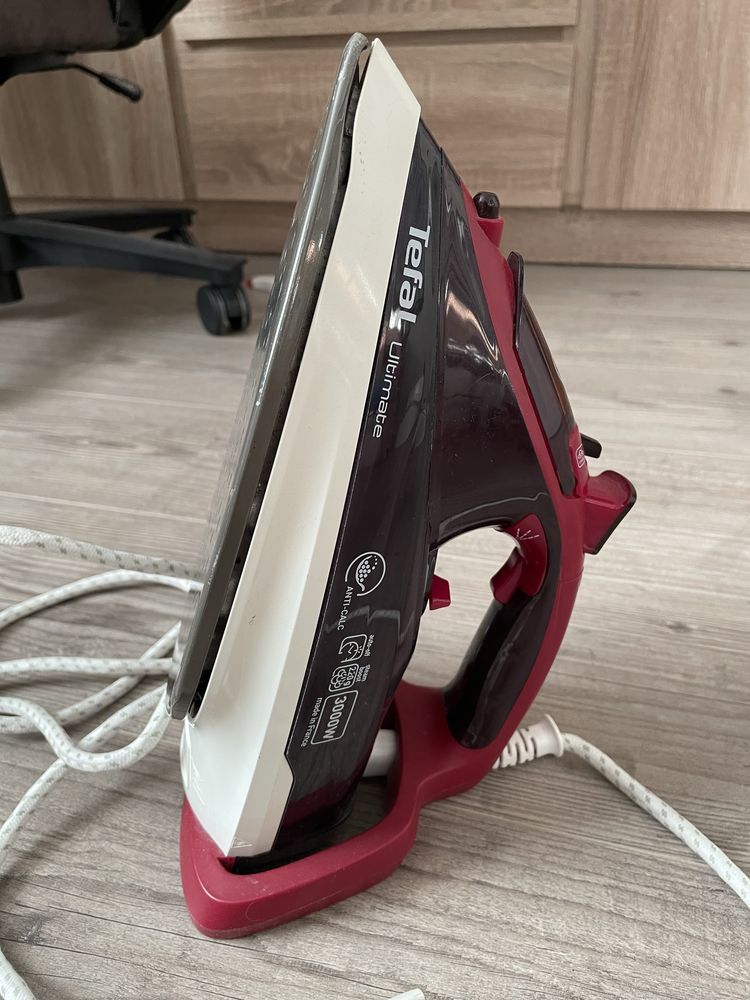 Продам праску Tefal