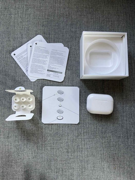 Apple airpods gen 2 pro