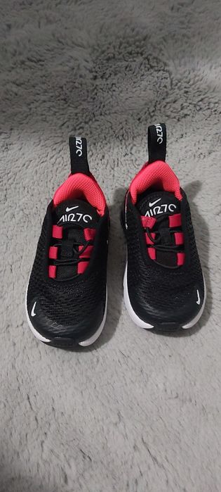 Sapatilha nike air270