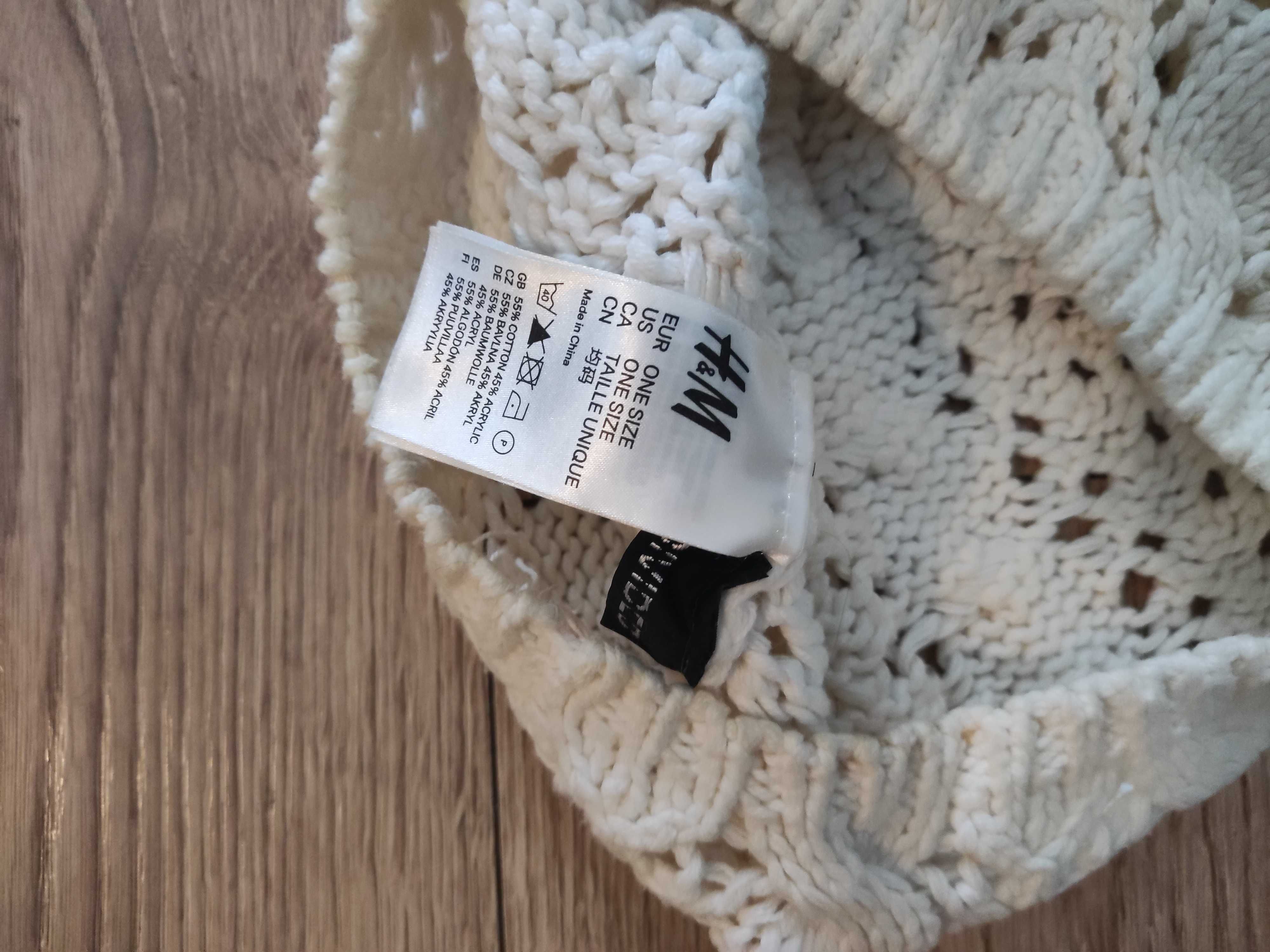 Śliczna ażurowa czapeczka czapka H&M - bardzo stylowa