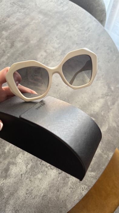 Окуляри Prada білі нові