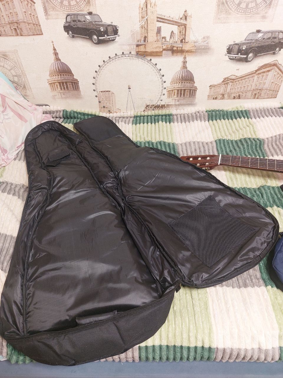 Чехол для гитари ROCKBAG