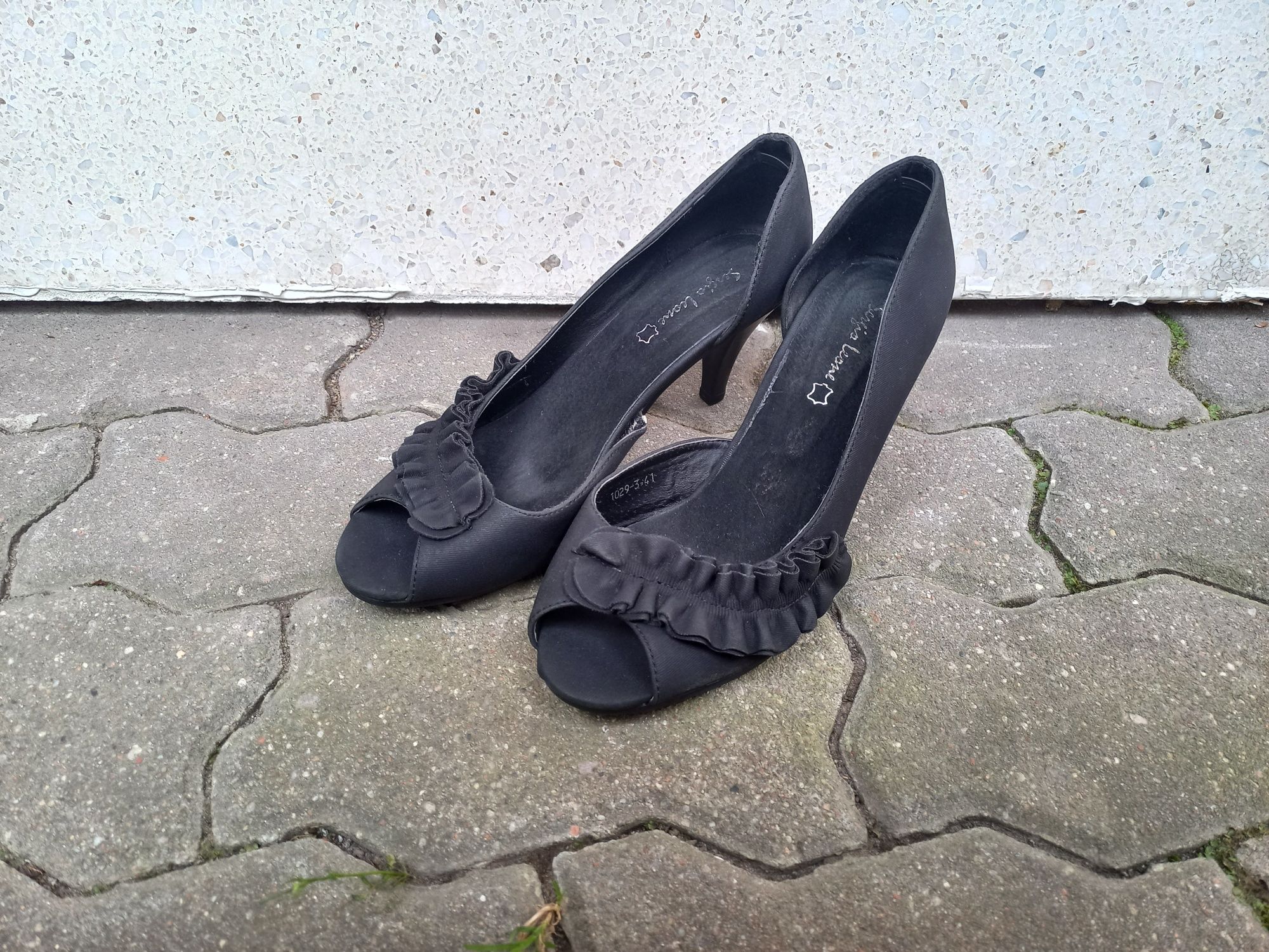 Czarne eleganckie buty (szpilki) damskie | r. 41 (26cm) | Sergio Leone