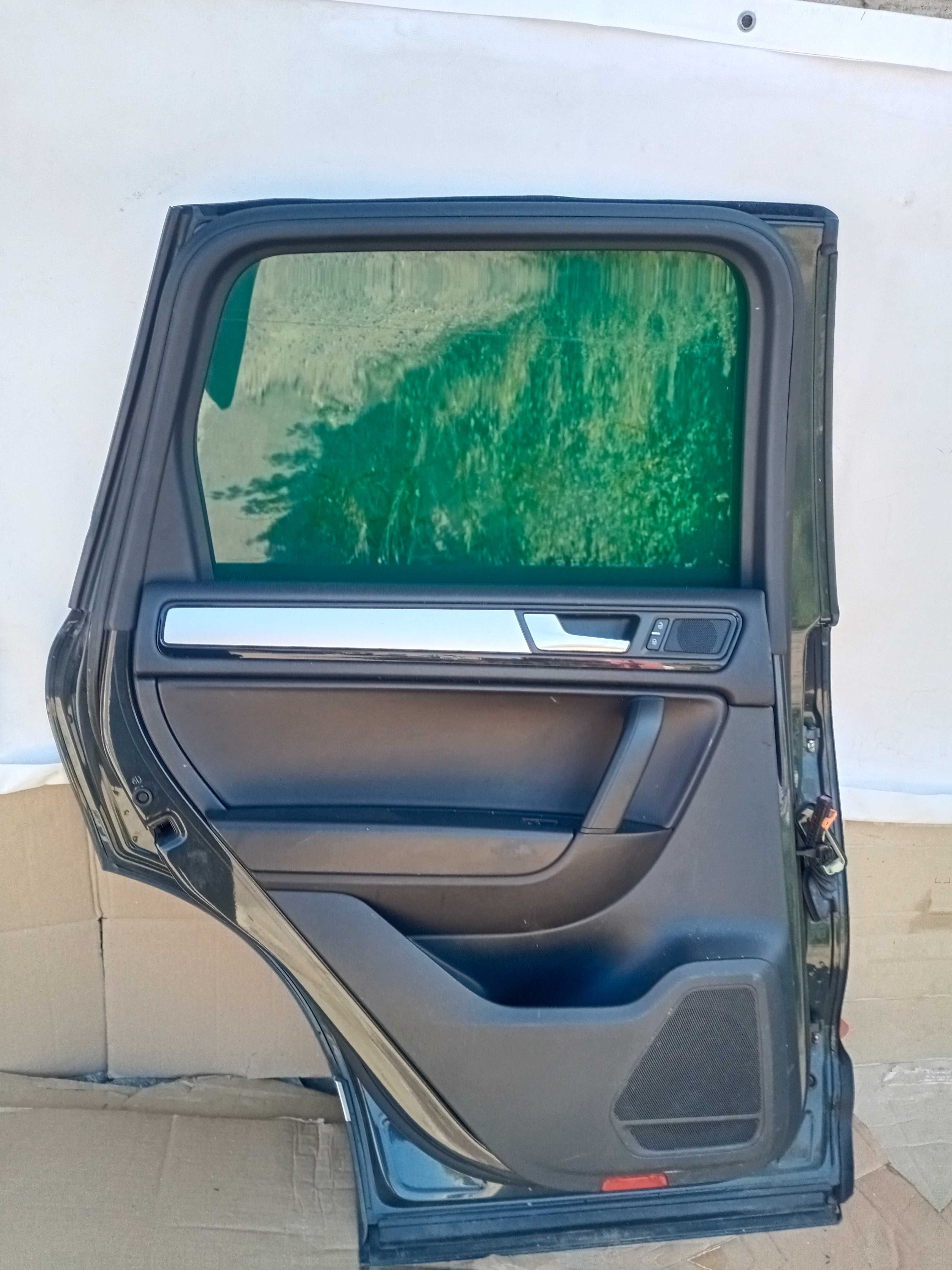 Дверь передняя задняя левая правая VW Touareg NF Туарег 2 НФ 2010-2018