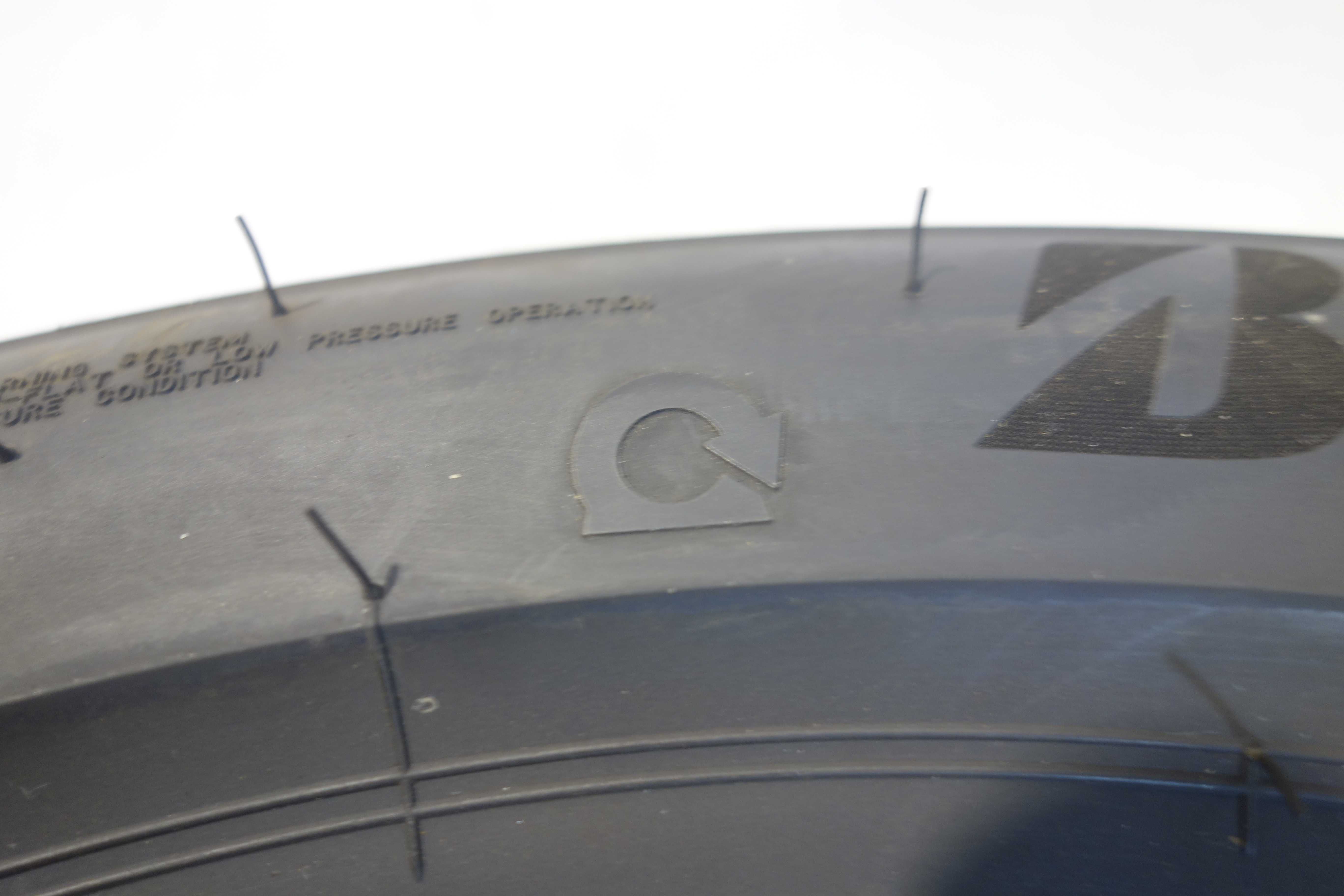 NOWE Opony zimowe 235/45/17 - BRIDGESTONE Blizzak LM005 XL RSC