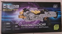 Puzzle novos e vários brinquedos
