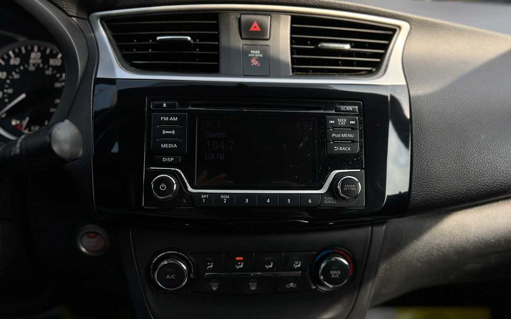 Nissan Sentra 2016