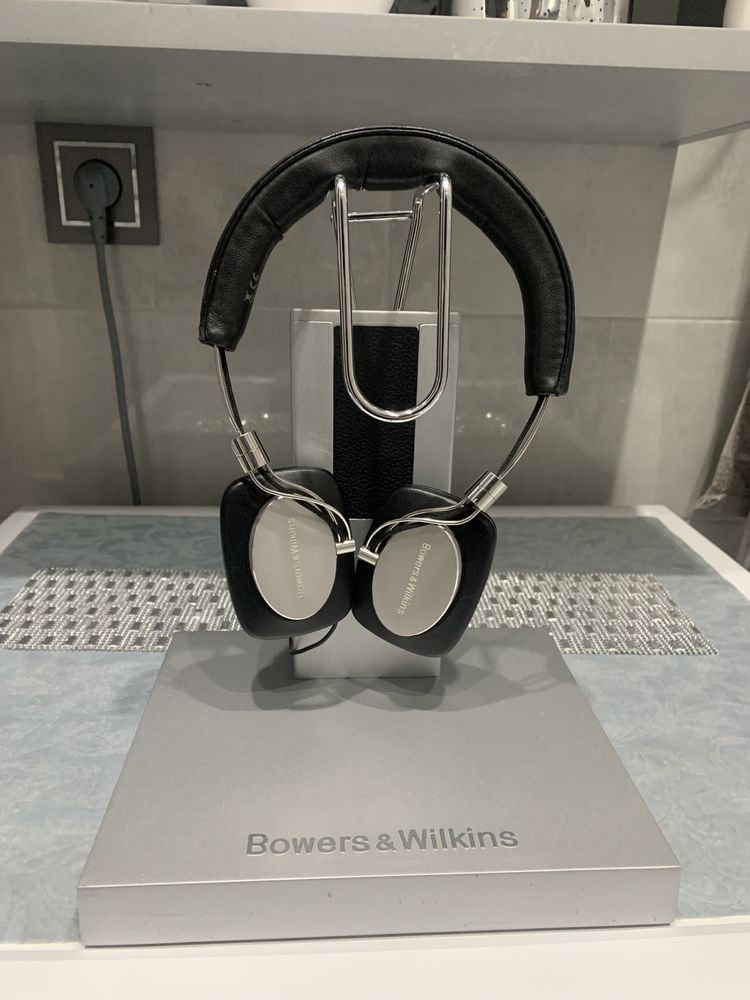 Duńskie słuchawki Bowers Wilkins z podstawą/Unikatowy Komplet/Wys!