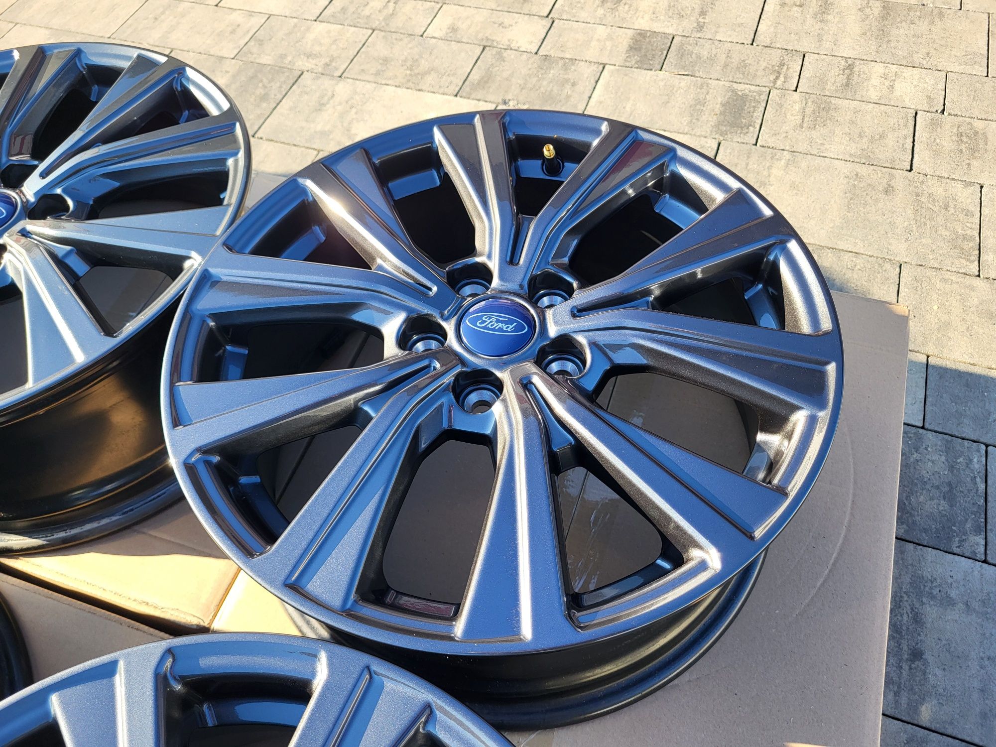 Alufelgi NOWE 17" 5x108 ET47.5 FORD Focus Mondeo MK4 MK5 C Max S Max