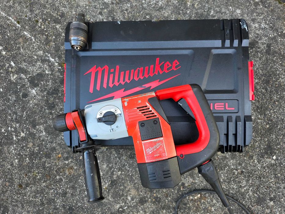 MILWAUKEE PLH 32 młotowiertarka + walizka + główka