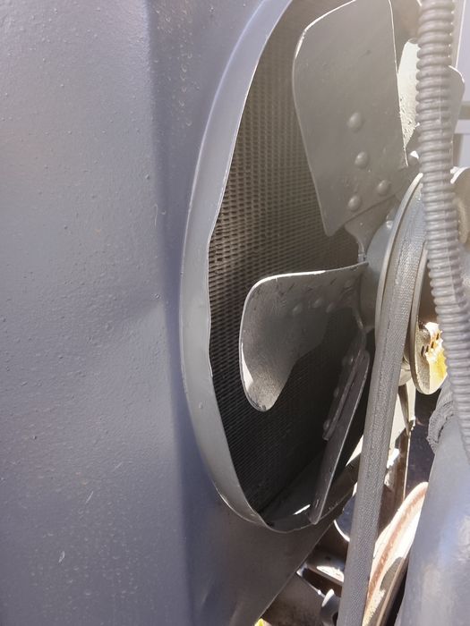 Silnik Andoria S 322 S 324 Pompa wody chłodnica + cały Silnik , częśći