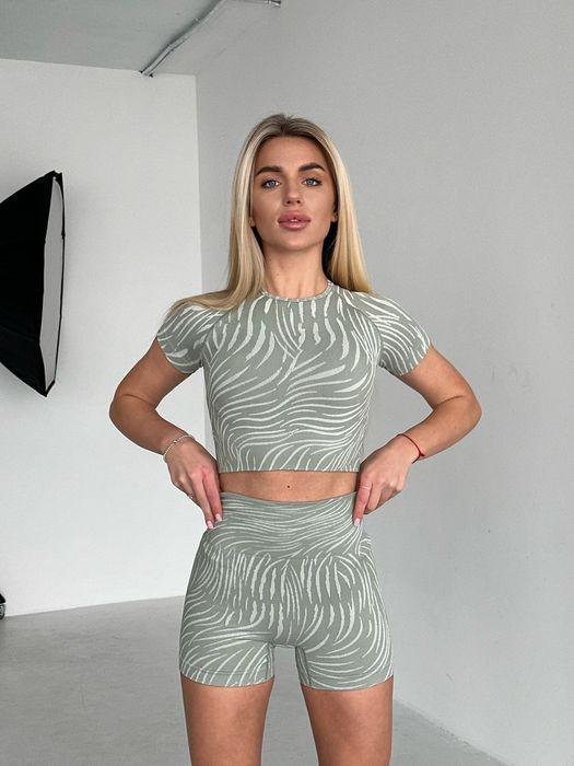 Костюм для фітнесу,спорту