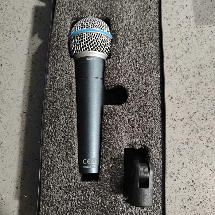 Microfone Behringer BA 85A + Inferface Behringer UMC22 + Suporte