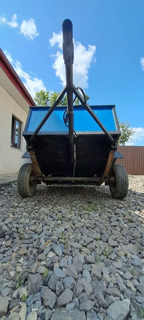 Причіп до автомобіля