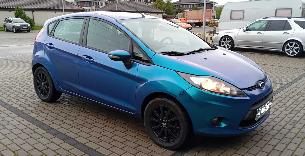 Ford Fiesta 1,25 benz 5 drzwi kameleon