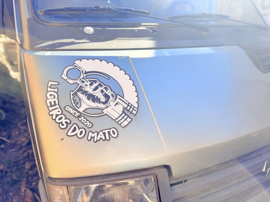 Renault 4x4 Funerária – A trabalhar | Ideal para recuperar ou peças