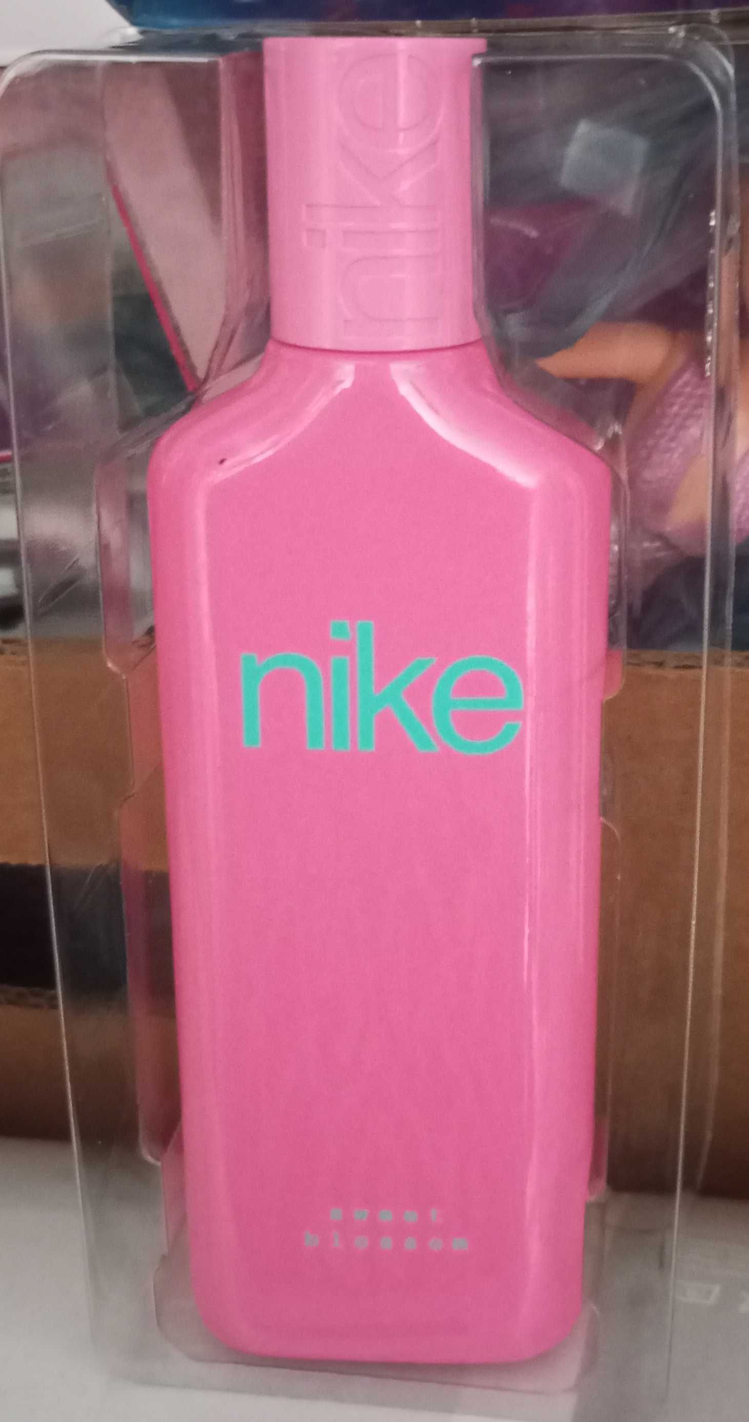 Nowe perfumy NIKE Sweet Blossom