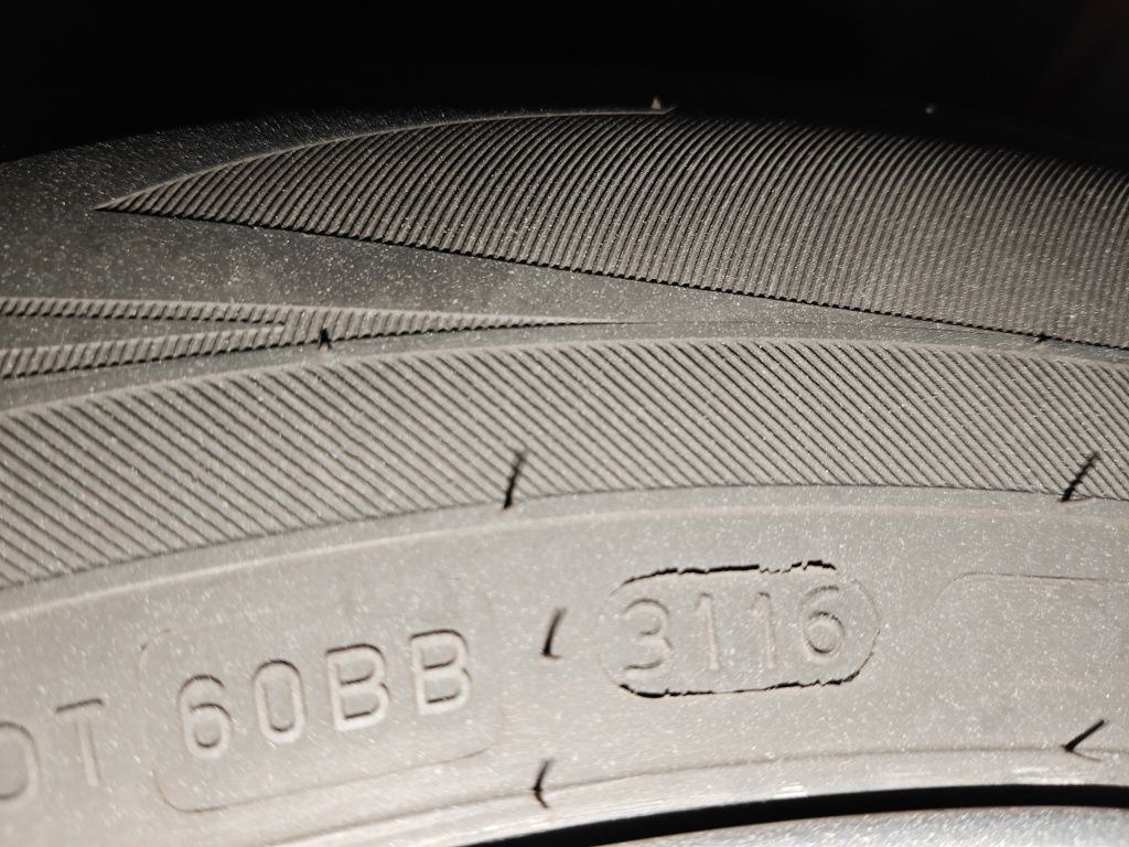 Koła felgi alu zimowe 7'x16 5x114,30 Nokian 215/65/16 Duster Qashqai