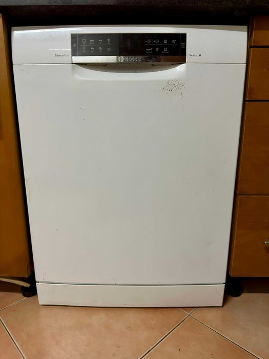 Máquina Lavar Loiça Bosch Serie 6 / Silence Plus Excelente Estado