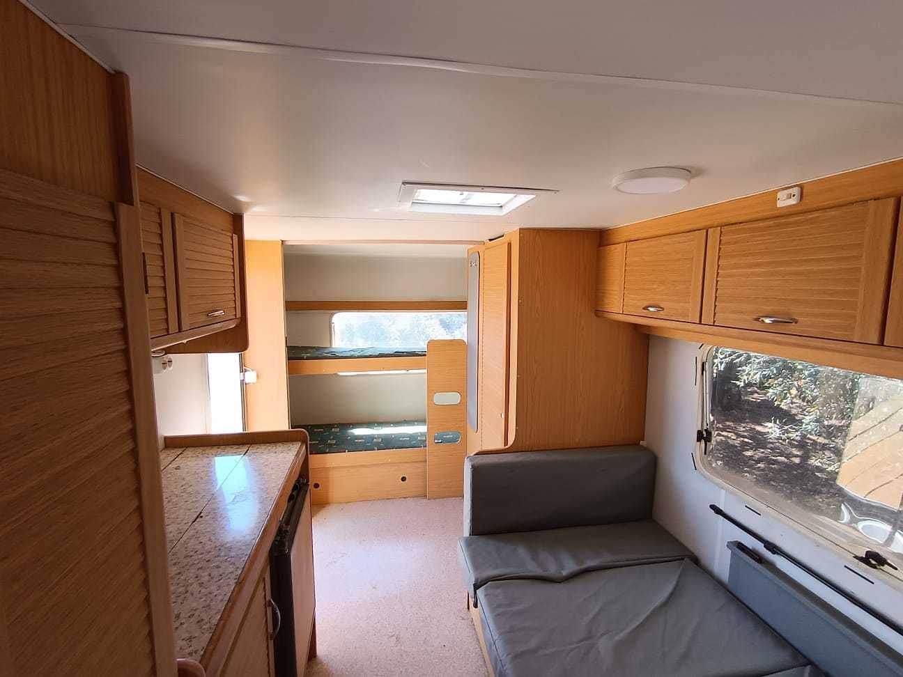Caravana Pluma 560 - 6 pessoas