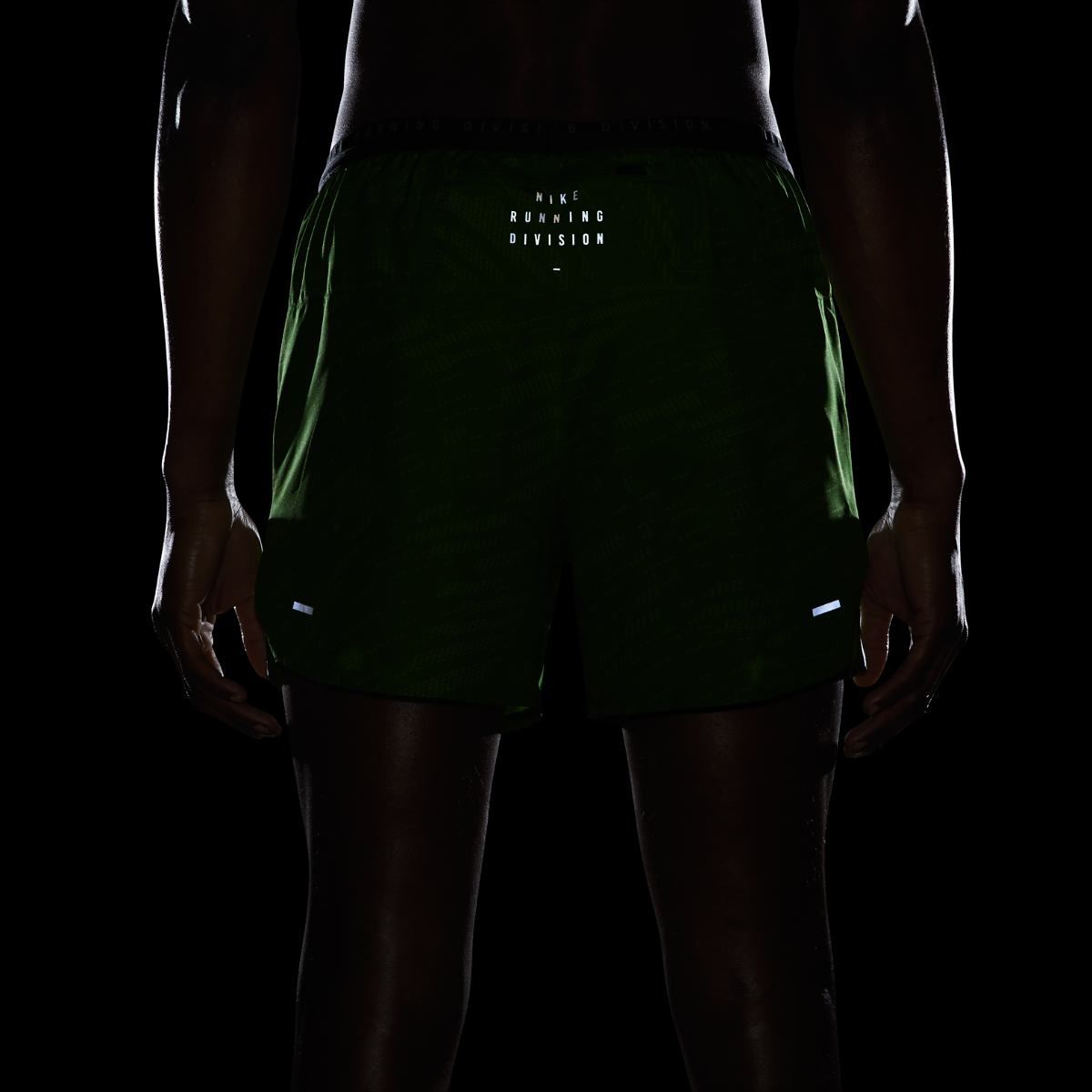 Оригінальні шорти Nike Dri-Fit Run Division Challenger Stride 5IN