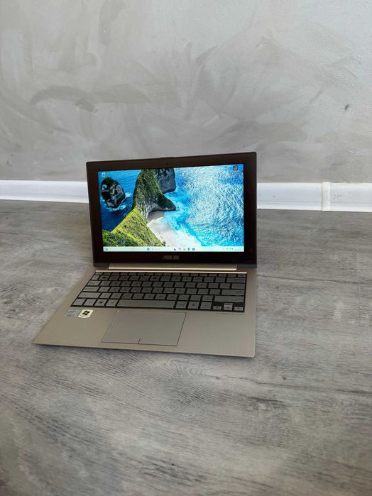 ASUS Zenbook UX21E i3-2367M/4GB/64GB SSD