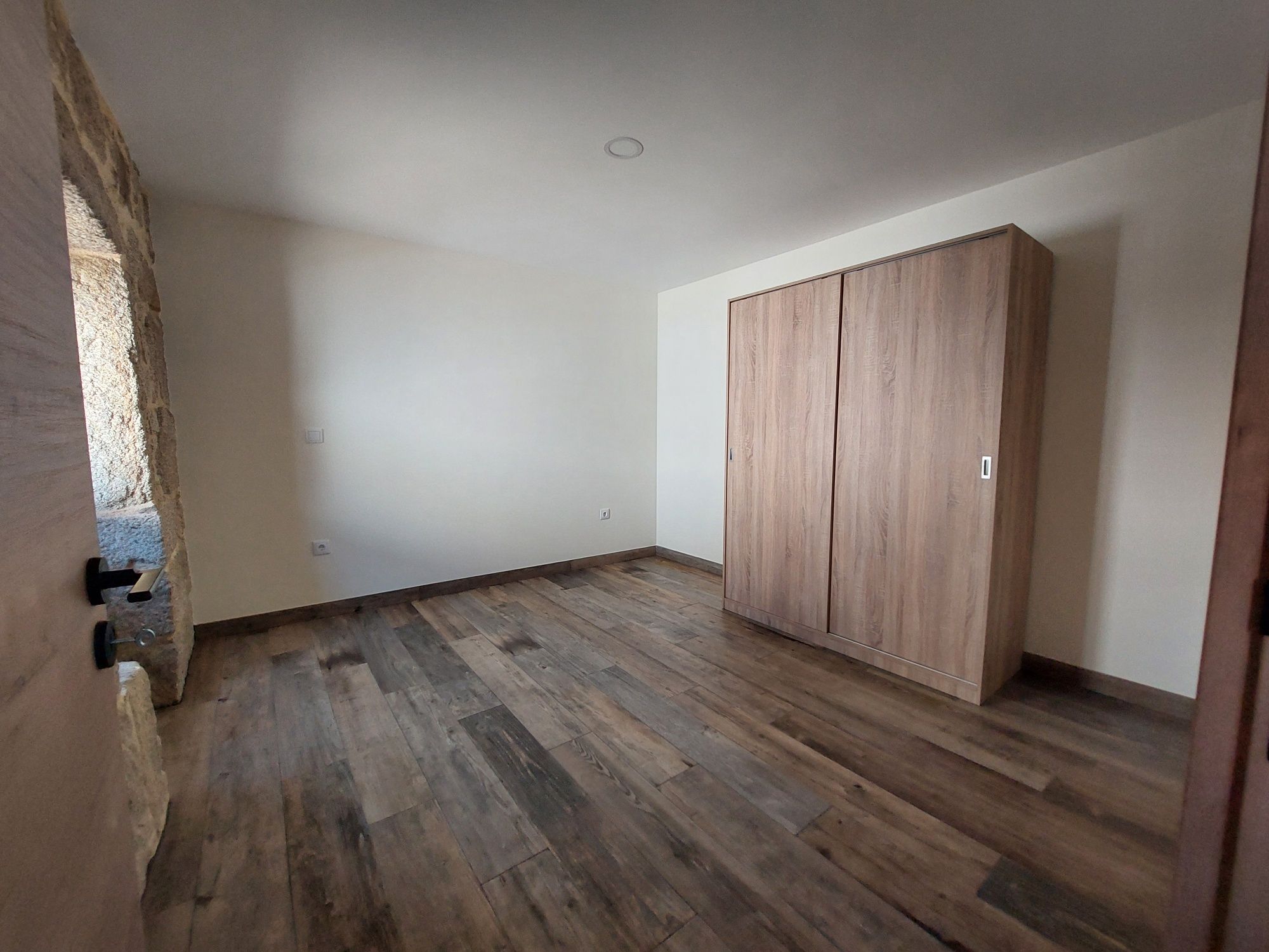 Arrenda-se Apartamento T2