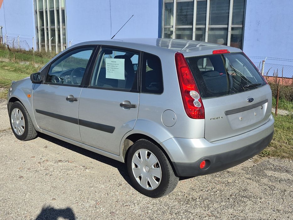 Ford fiesta 1.3 benzyna