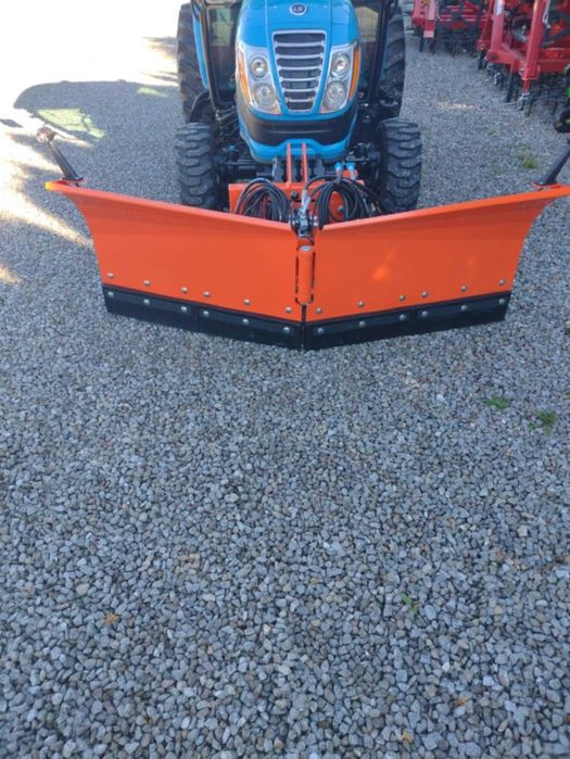 Pług do śniegu METAL TECHNIK amortyzacja na sprężynach hydraulika