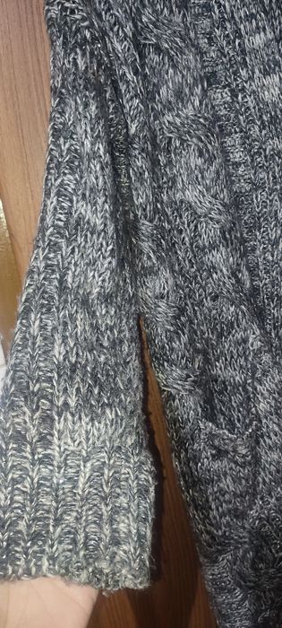 Śliczny szary kardigan zapinany na guzik rozm XXL