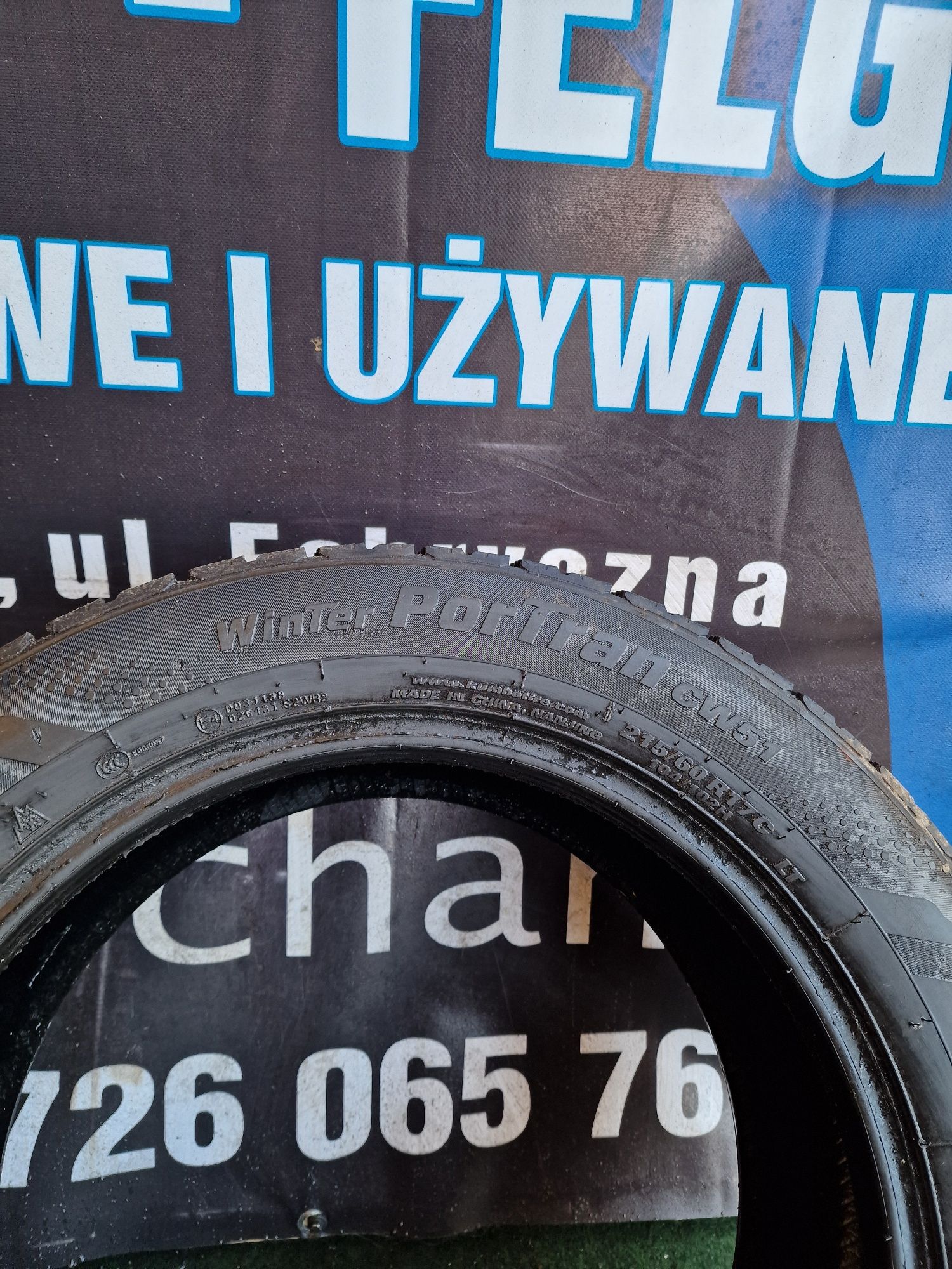 Opony zimowe 215/60/17C Kumho wzmacniane Para 8.7mm