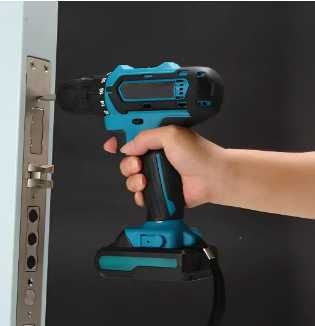 Шуруповерт акумуляторний з набором інструментів 24В