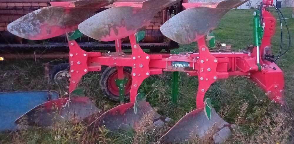 Pług obrotowy Agro Masz 3